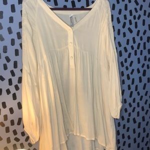 White/ off white  flowy half sleeve dress shirt